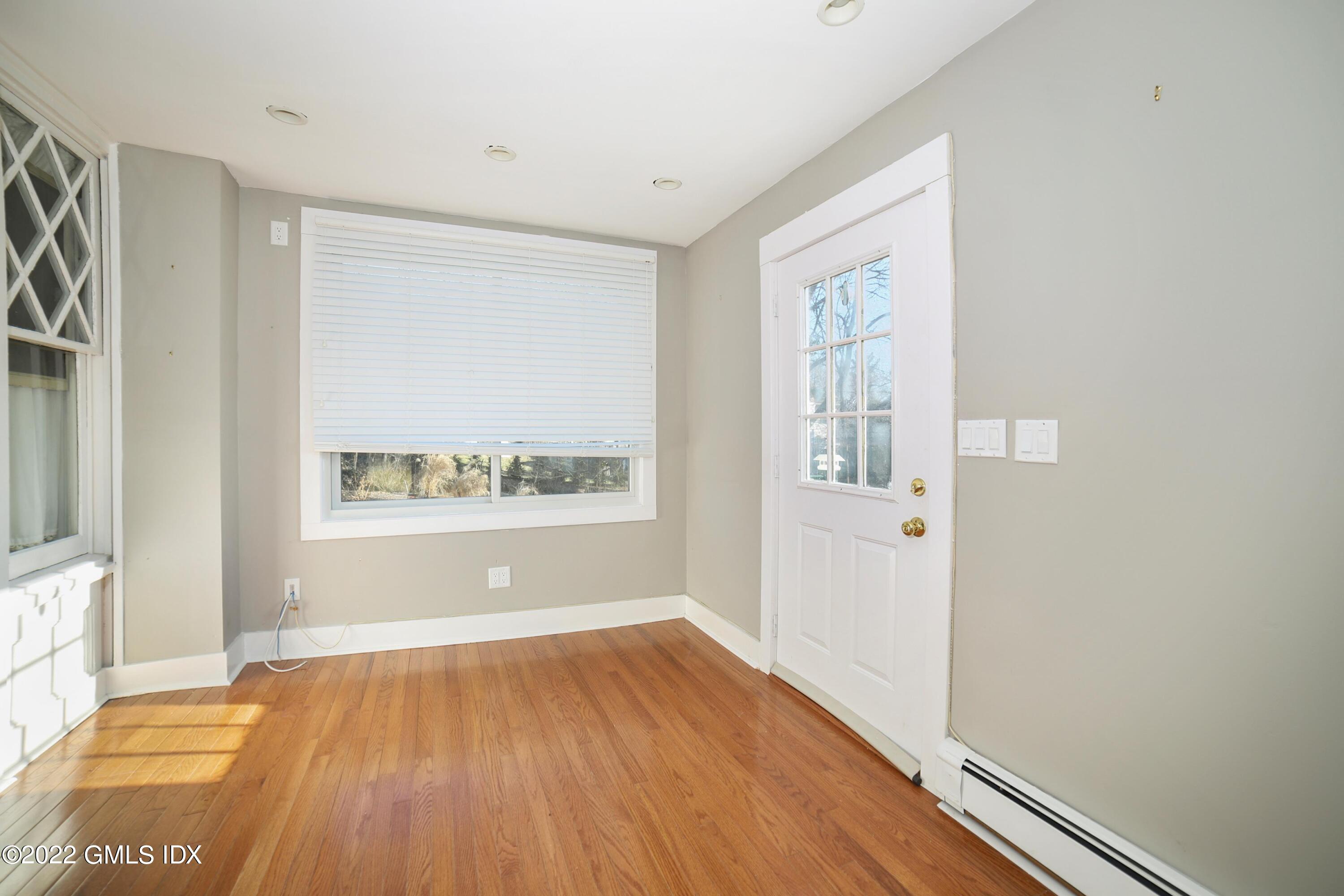56 Ritch Avenue, Unit WEST Greenwich, CT 06830 - Photo 3 of 17 09-Entrance Hall