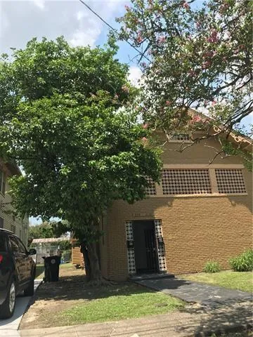 $1,550 | 2118 Octavia Street, New Orleans, LA 70115