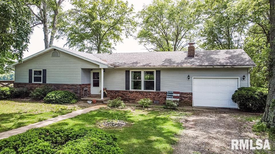 9502 Anglen Road Kinmundy, IL 62854 - Photo 1 of 25