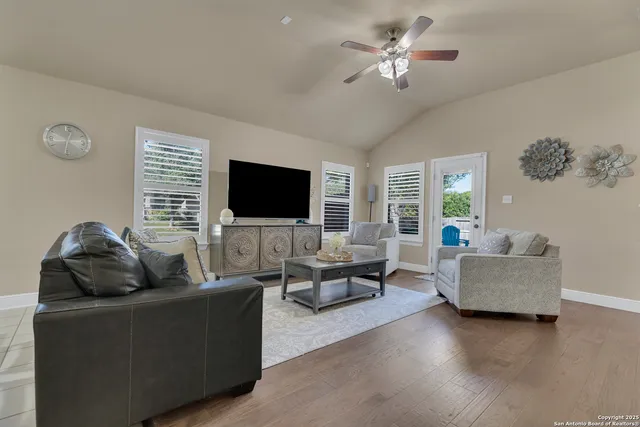 $345,000 | 11727 Iris Way, San Antonio, TX 78253