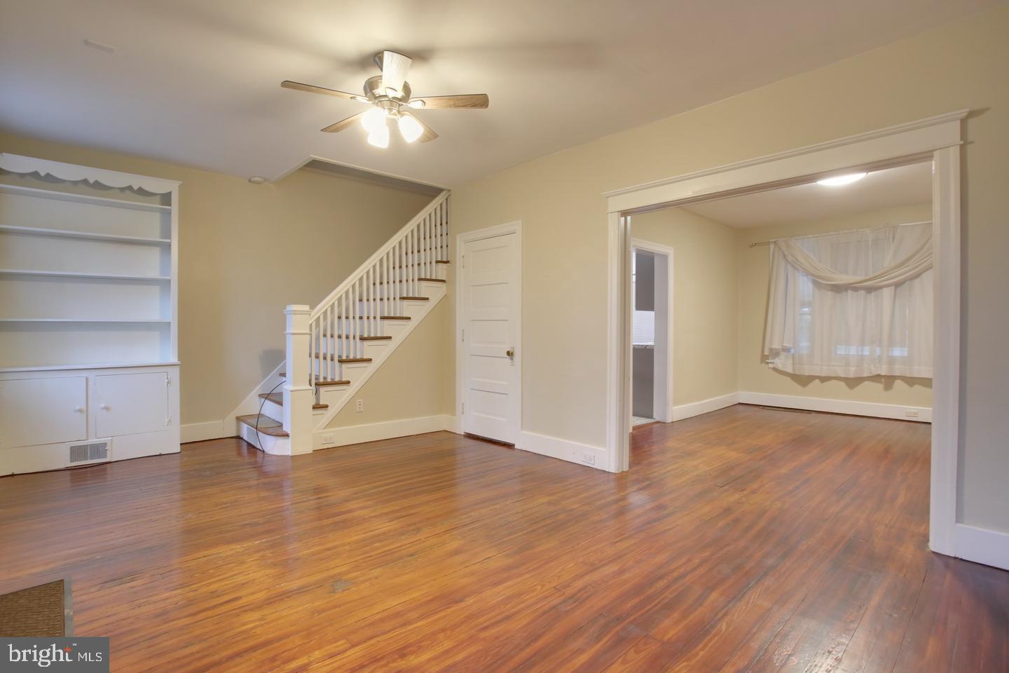 420 Sunset Road West Reading, PA 19611 - Photo 2 of 8