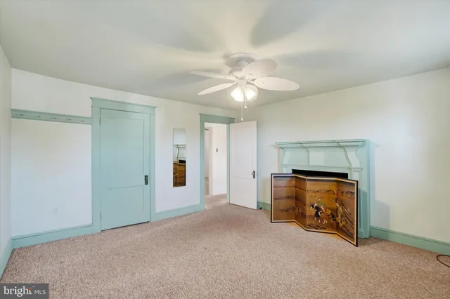 $284,500 | 105 North Gotwalt Street, York, PA 17404