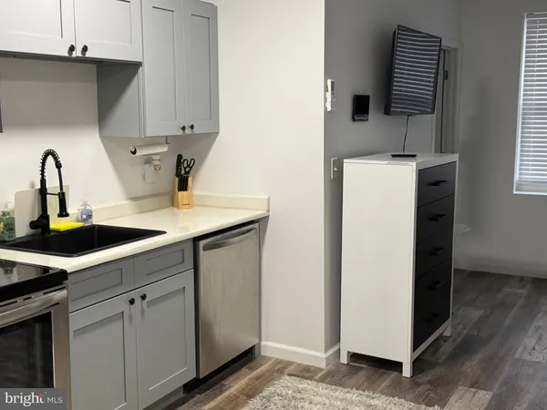 $1,650 | 24 South Warren Street, Unit 1, Trenton, NJ 08608