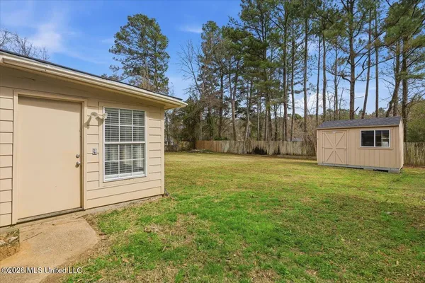 $185,000 | 258 Twin Lakes Drive, Canton, MS 39046