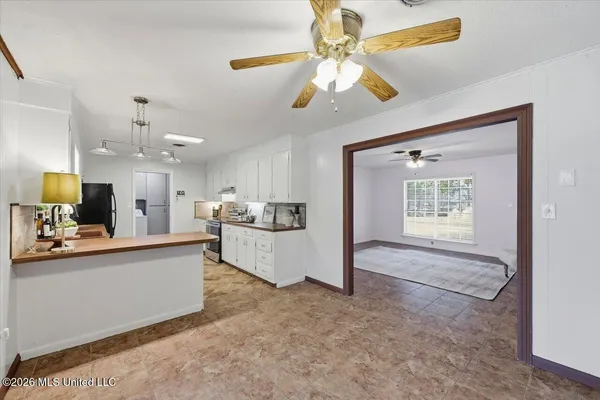 $185,000 | 258 Twin Lakes Drive, Canton, MS 39046