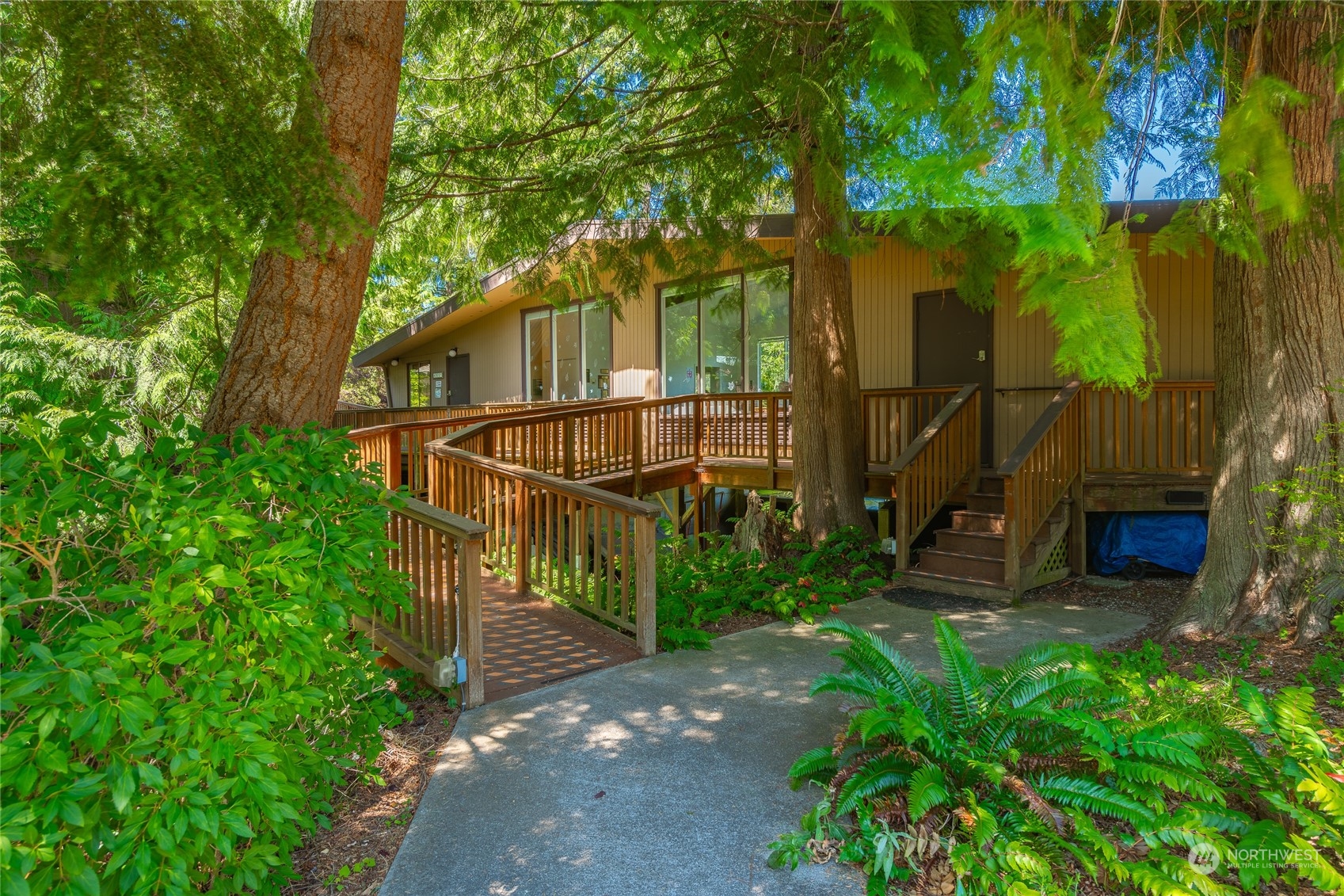 4915 Samish Way, Unit 7 Bellingham, WA 98229 - Photo 24 of 26 a view of outdoor space and yard