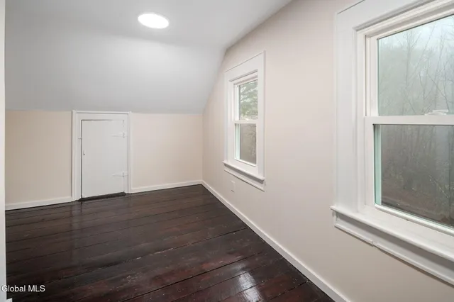 $379,999 | 517 Potter Hill Road, Petersburgh, NY 12138