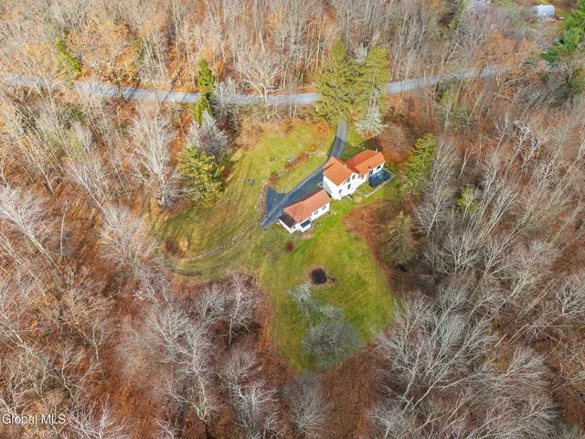 $379,999 | 517 Potter Hill Road, Petersburgh, NY 12138