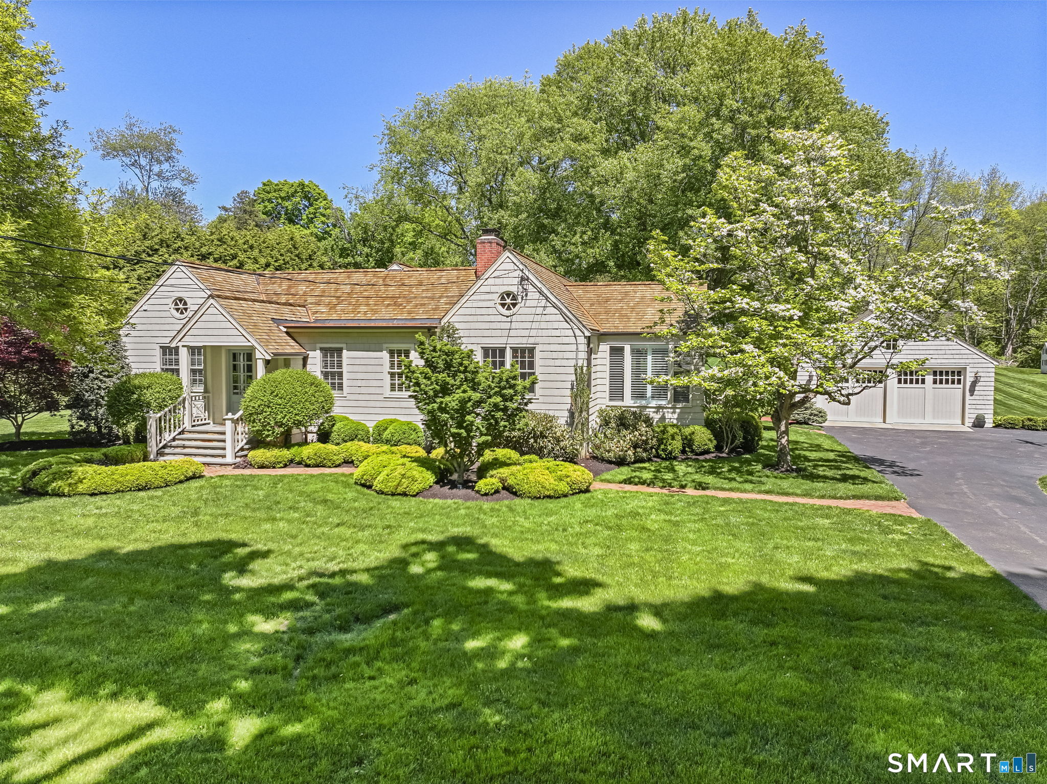 820 Hillside Road Fairfield, CT 06824 - Photo 1 of 40