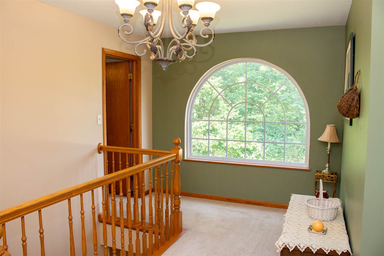 5654 Tipple Road Rockford, IL 61102 - Photo 17 of 33 a view of a livingroom with a window