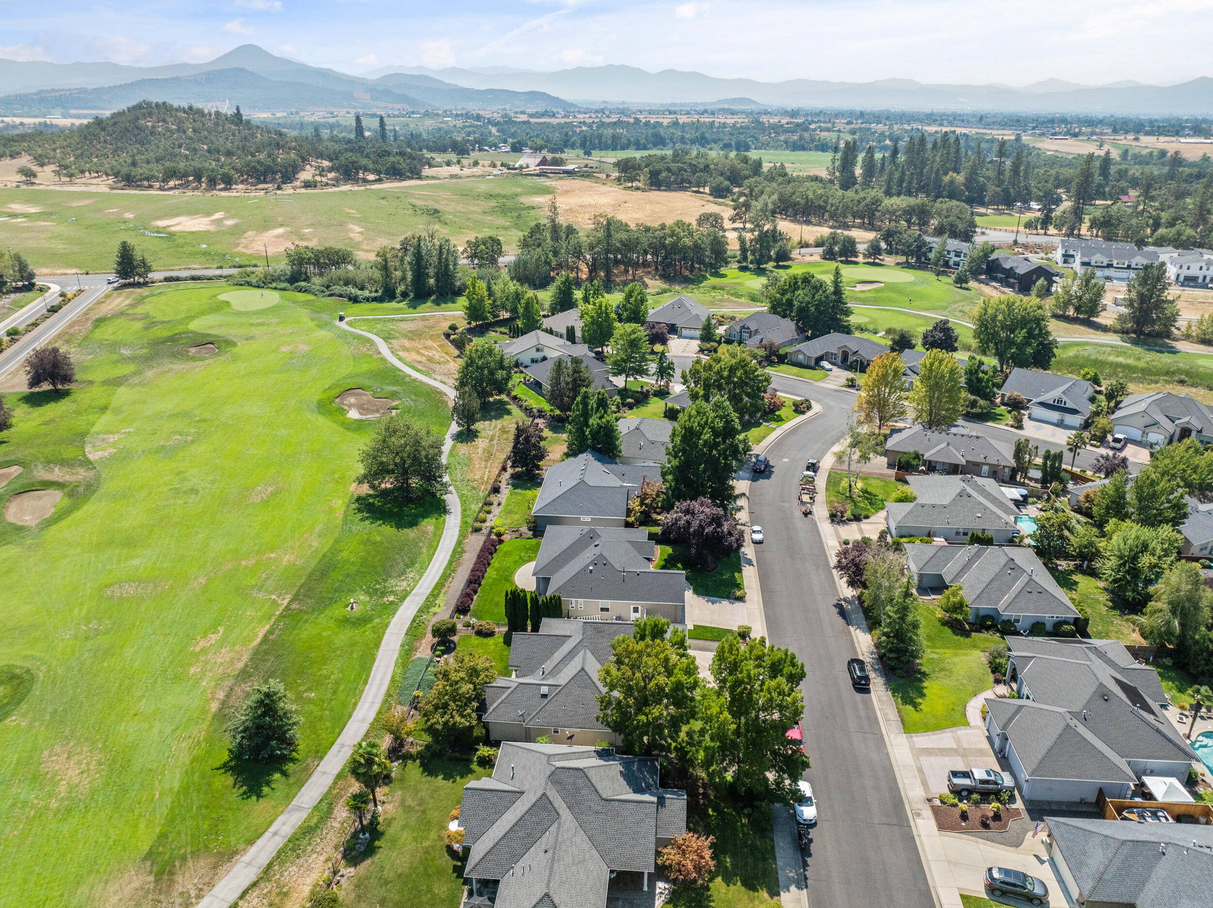 209 Keystone Way Eagle Point, OR 97524 - Photo 30 of 34 50_209-keystone-way -dr-13
