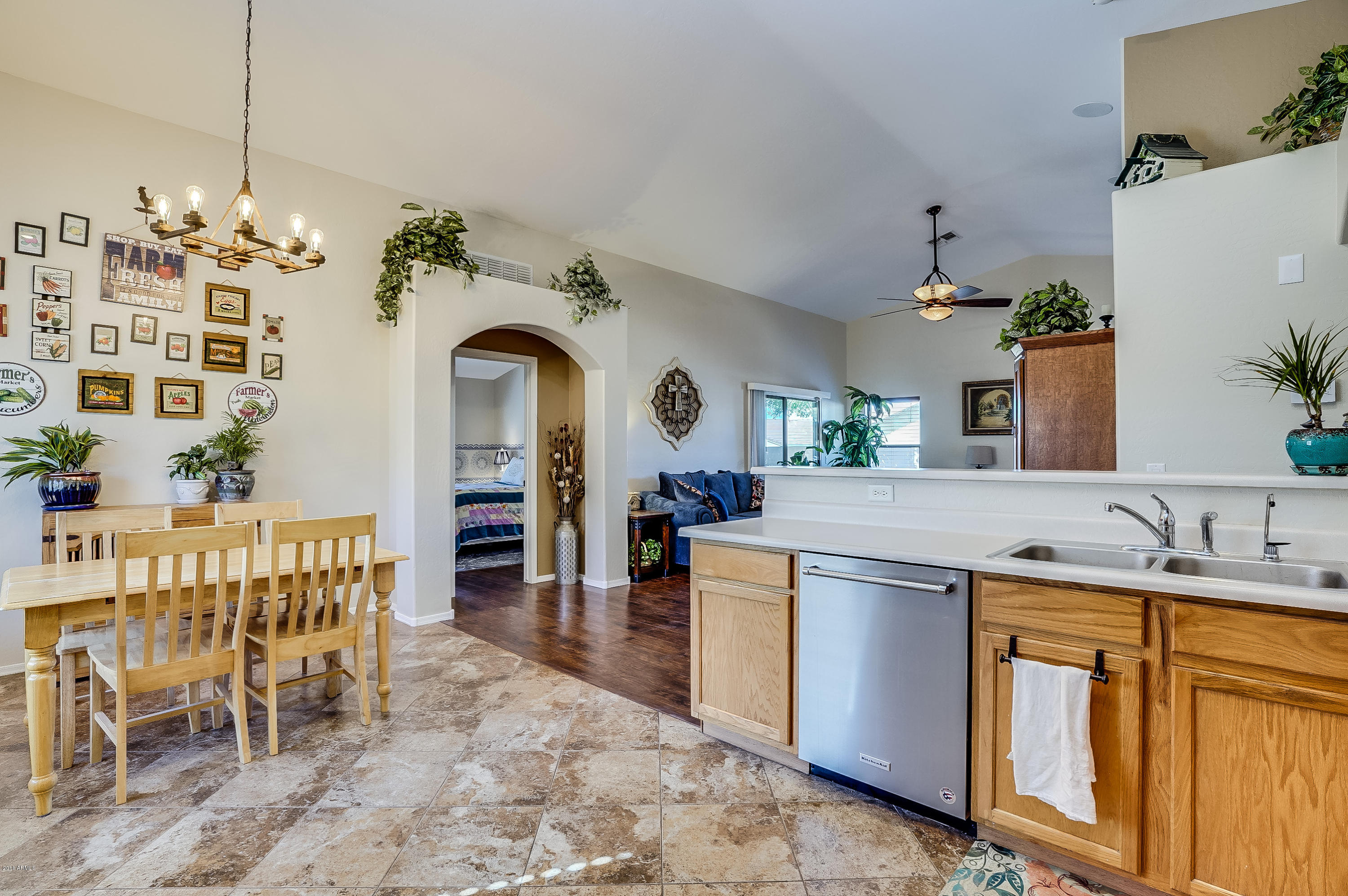 3323 East Bonanza Road Gilbert, AZ 85297 - Photo 17 of 41 Bonanza - 17