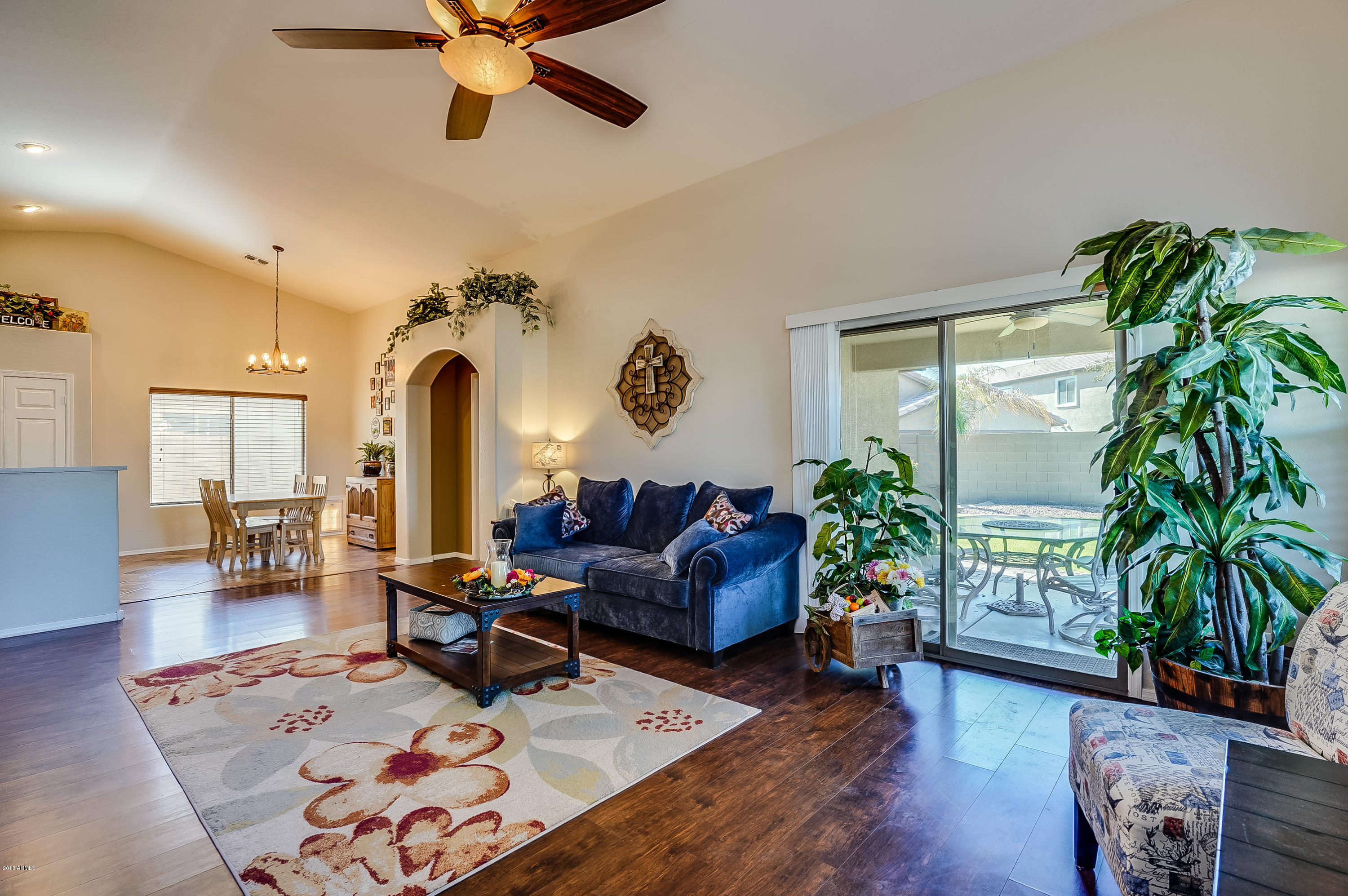 3323 East Bonanza Road Gilbert, AZ 85297 - Photo 5 of 41 Bonanza - 05