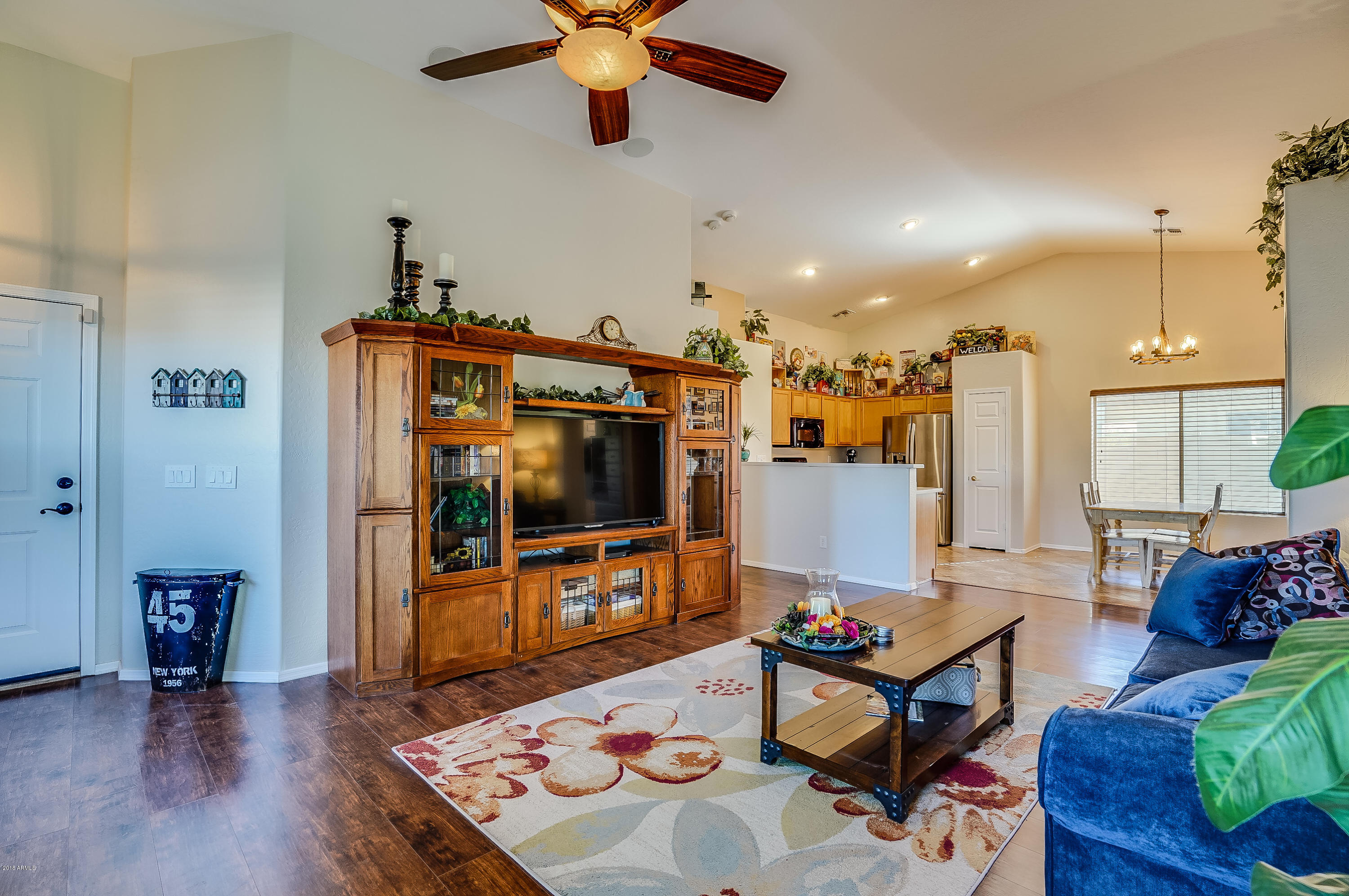 3323 East Bonanza Road Gilbert, AZ 85297 - Photo 6 of 41 Bonanza - 06