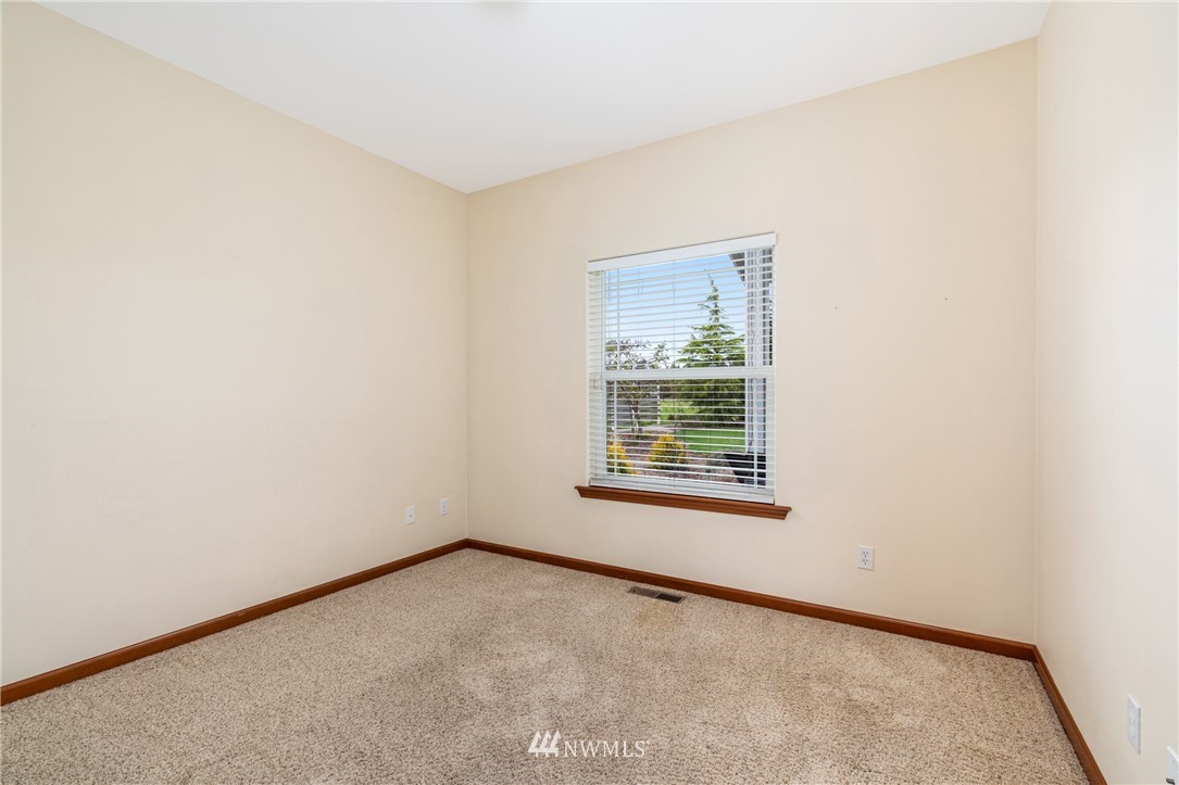 13323 Erskine Road Southwest Rochester, WA 98579 - Photo 22 of 30