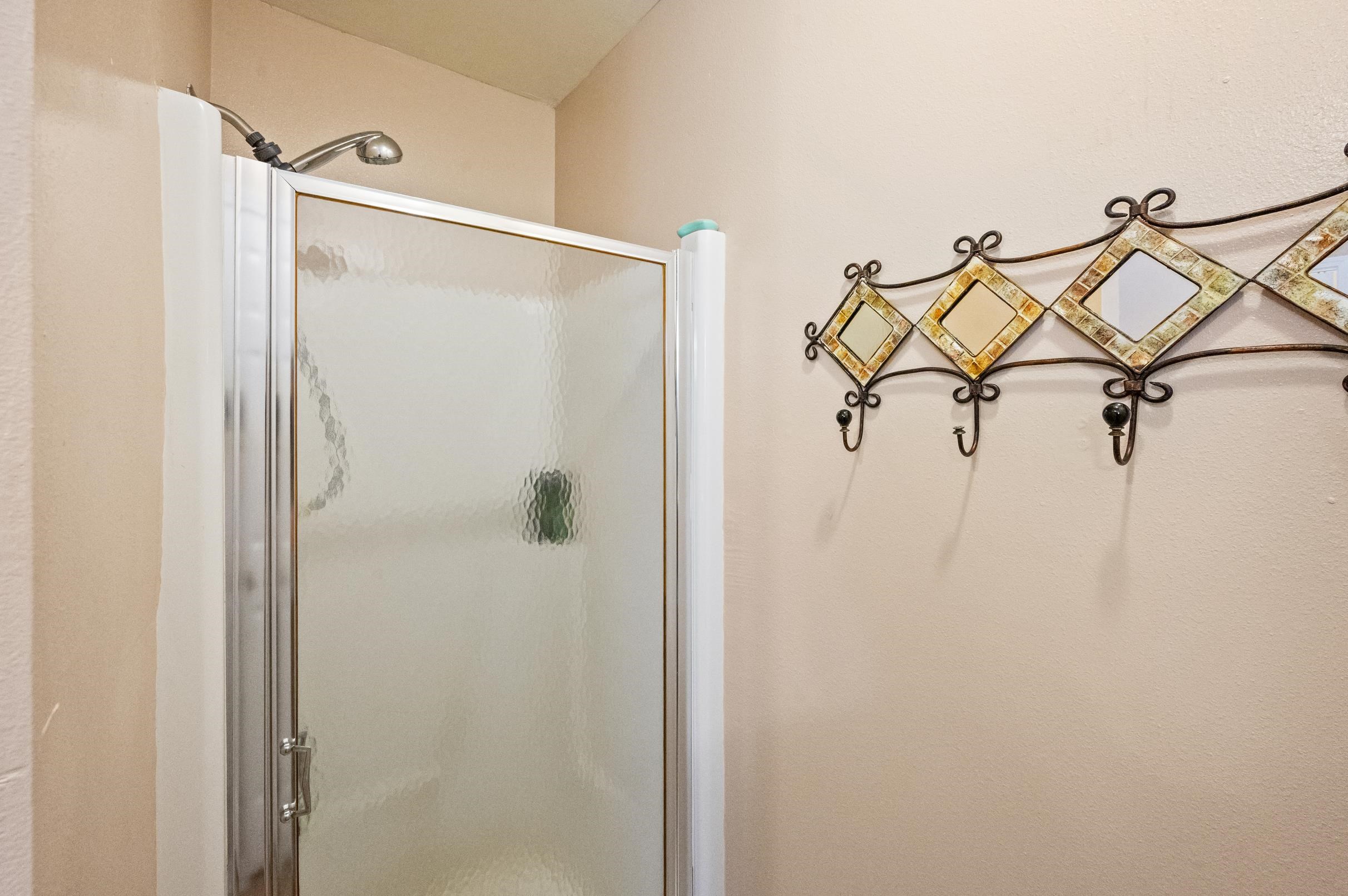 1192 Ridgewood Drive Lillian, AL 36549 - Photo 16 of 36 Bathroom