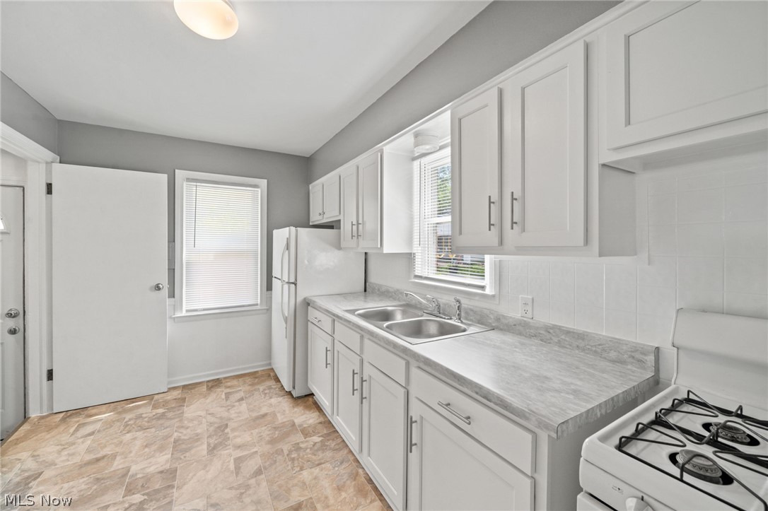 142 Canton Road Akron, OH 44312 - Photo 8 of 23