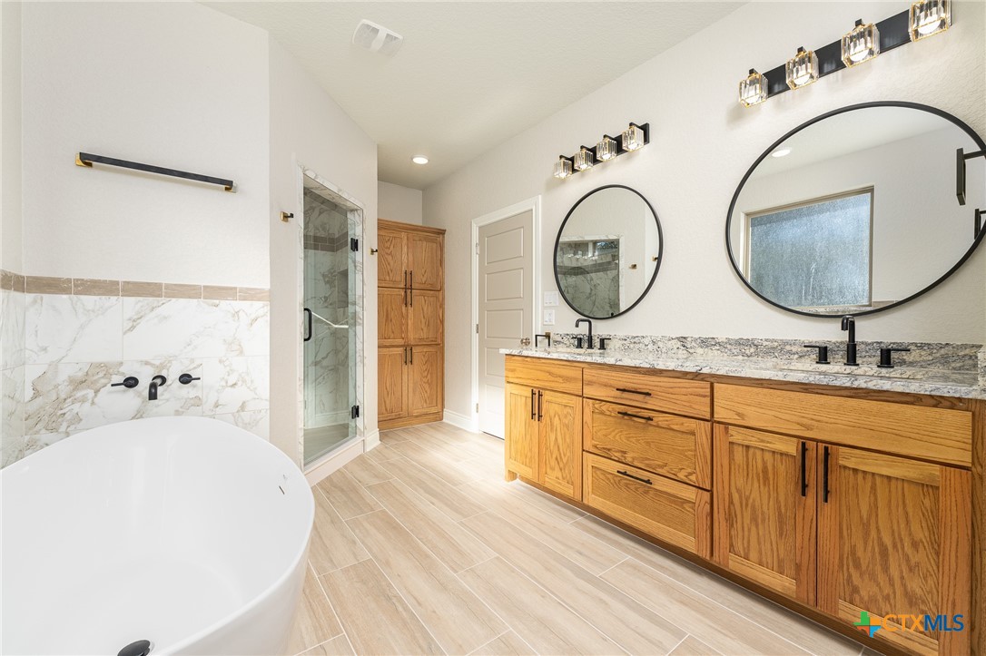 4249 Cold Springs Road Kempner, TX 76539 - Photo 23 of 48 Double Vanity
