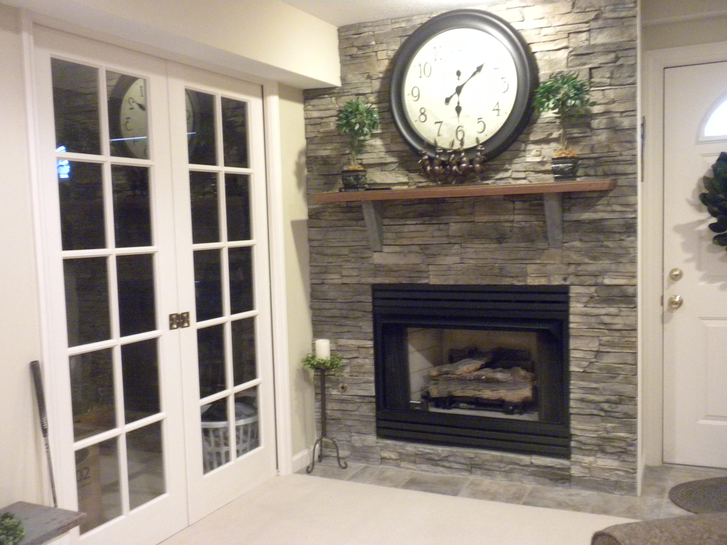 782 Skyview Road Salem, VA 24153 - Photo 22 of 33 a living room with a fireplace and a fireplace