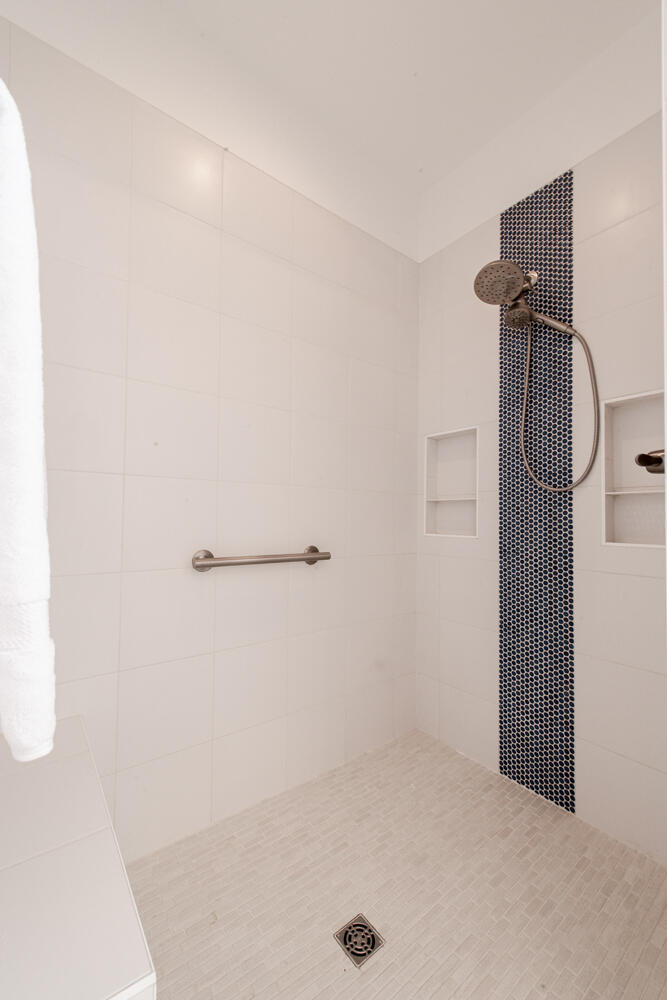 847 Steeplechase Road Aiken, SC 29803 - Photo 15 of 44 Owner's Bath Shower