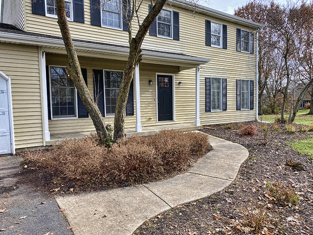 5N475 Burr Road St. Charles, IL 60175 - Photo 2 of 29