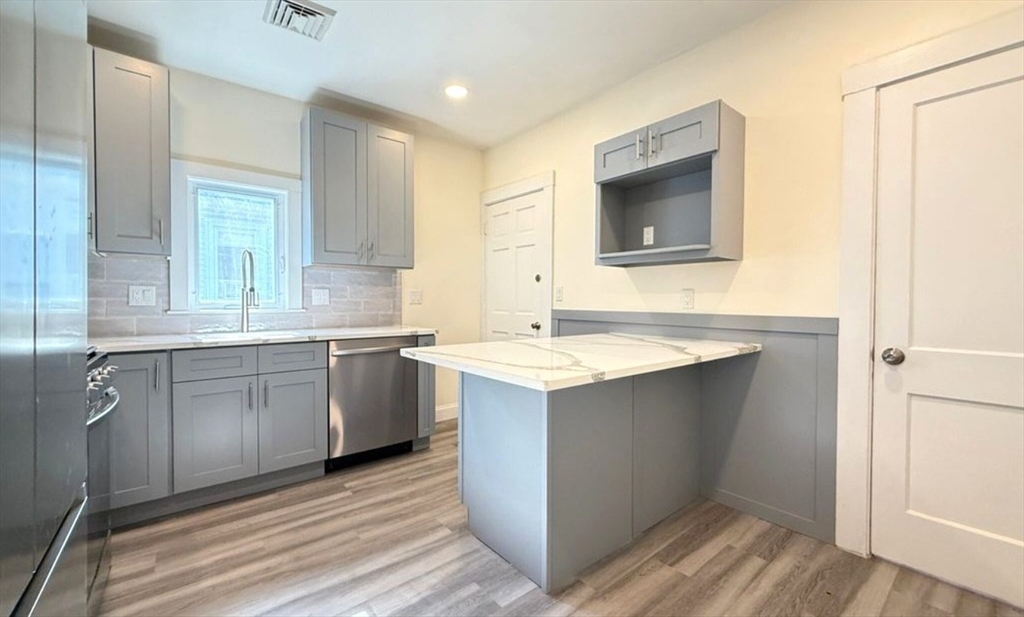 96 Brayton Road Boston, MA 02135 - Photo 15 of 29
