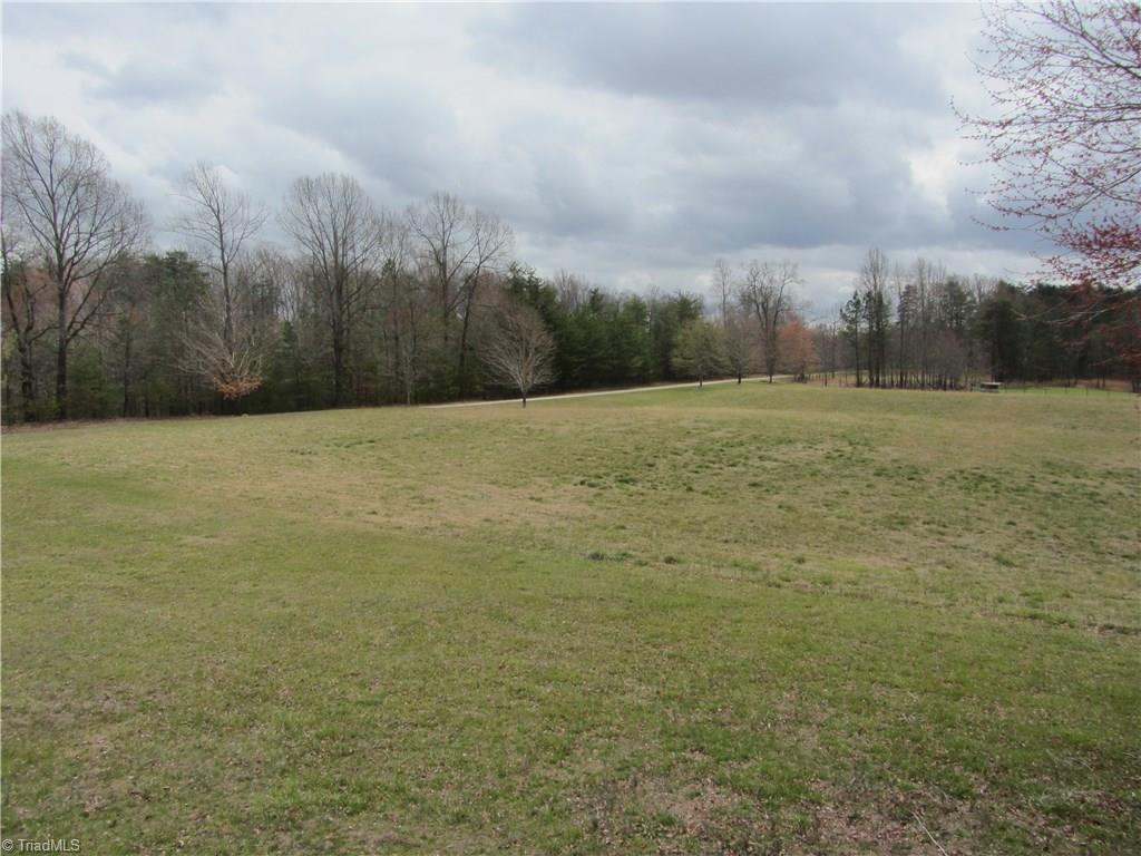 1201 Huffines Mill Road Madison, NC 27025 - Photo 4 of 26