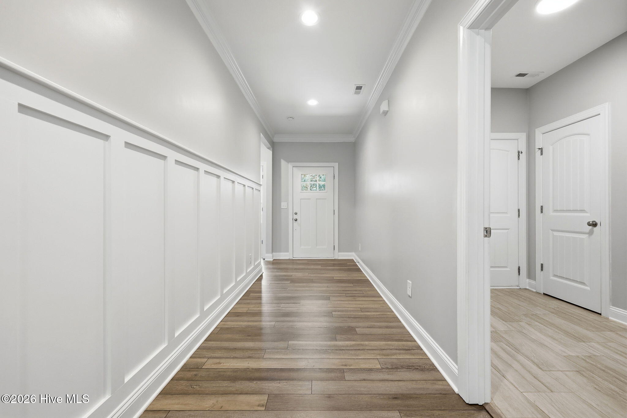 511 Pondpine Lane Carthage, NC 28327 - Photo 3 of 55 Foyer