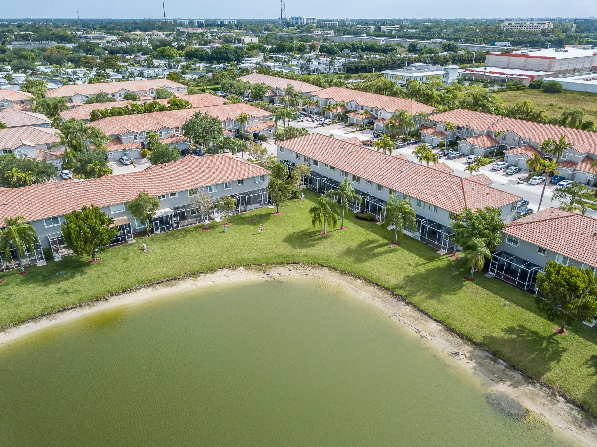 21109 Vía Eden Boca Raton, FL 33433 - Photo 44 of 51 DJI_0164