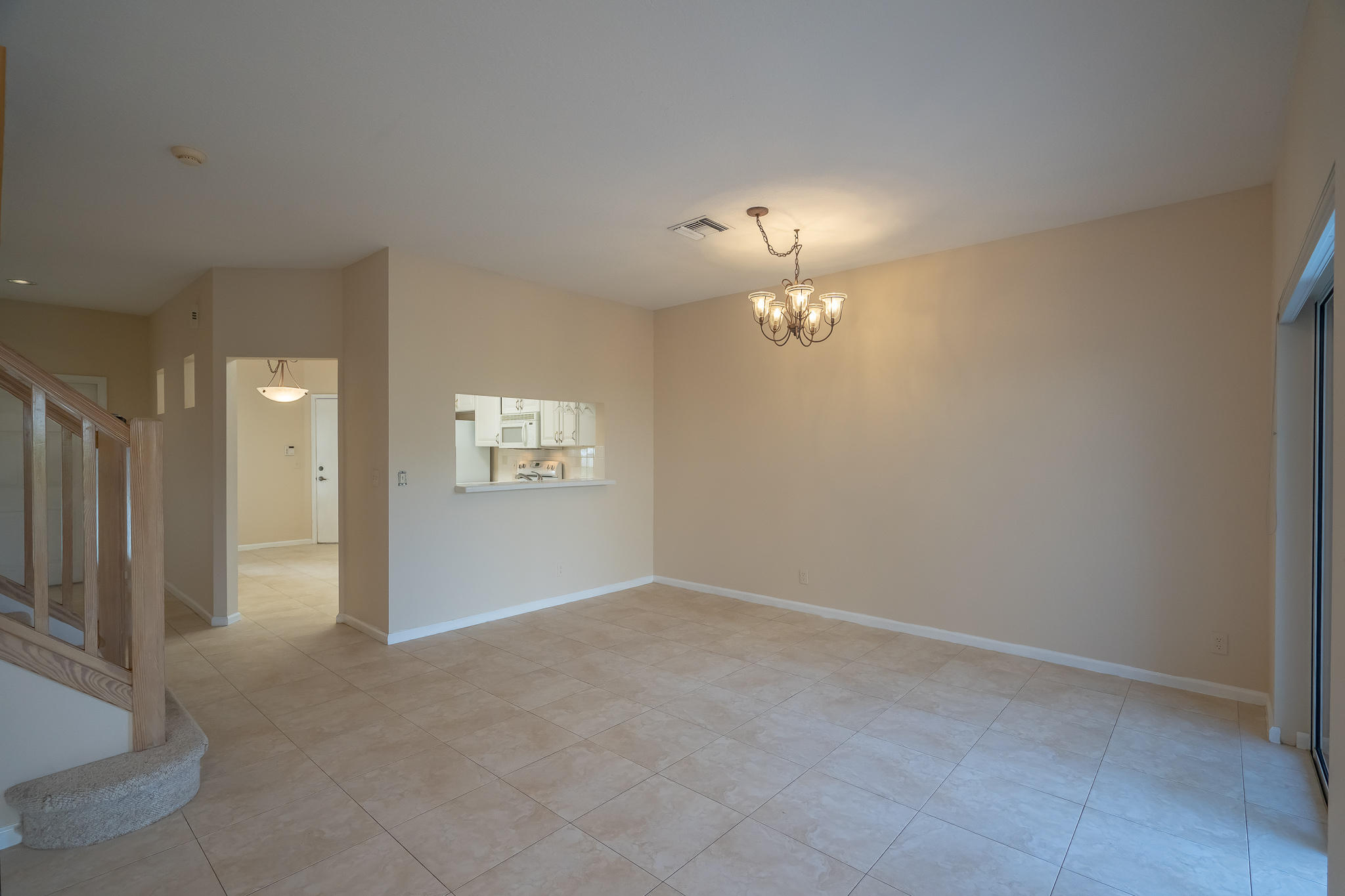 21109 Vía Eden Boca Raton, FL 33433 - Photo 7 of 51 DSC06865