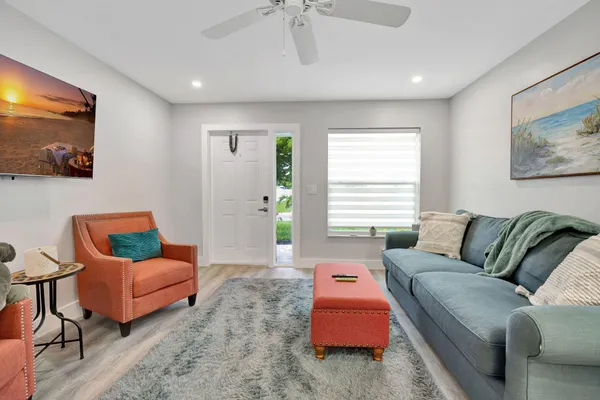 $2,700 | 1125 Stillwater Drive, Jupiter, FL 33458