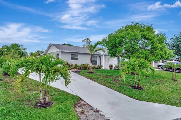 $2,700 | 1125 Stillwater Drive, Jupiter, FL 33458