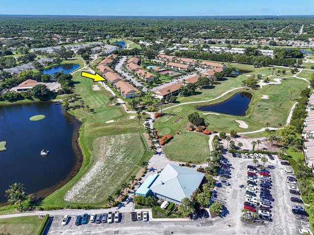 $320,000 | 1001 Pinecrest Circle, Unit B, Jupiter, FL 33458