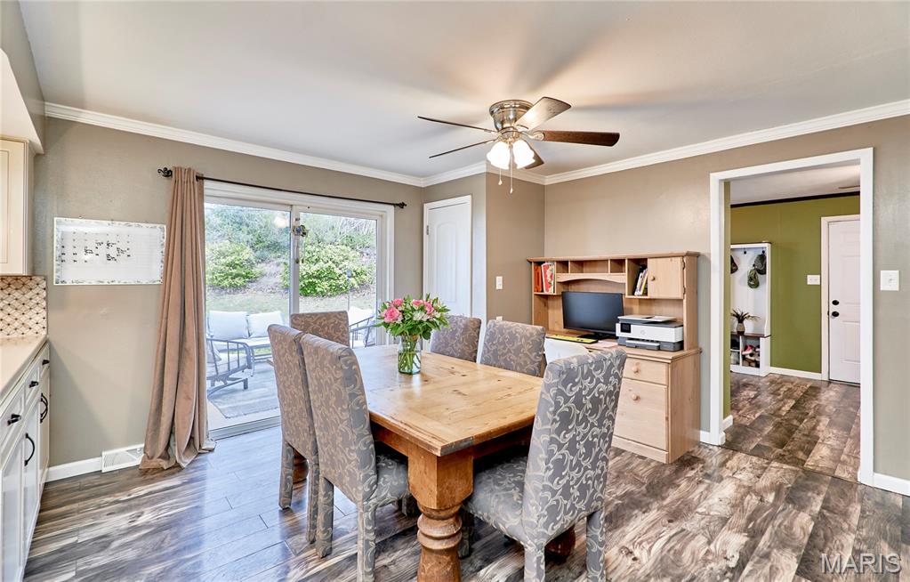 1806 Melody Lane Arnold, MO 63010 - Photo 9 of 28