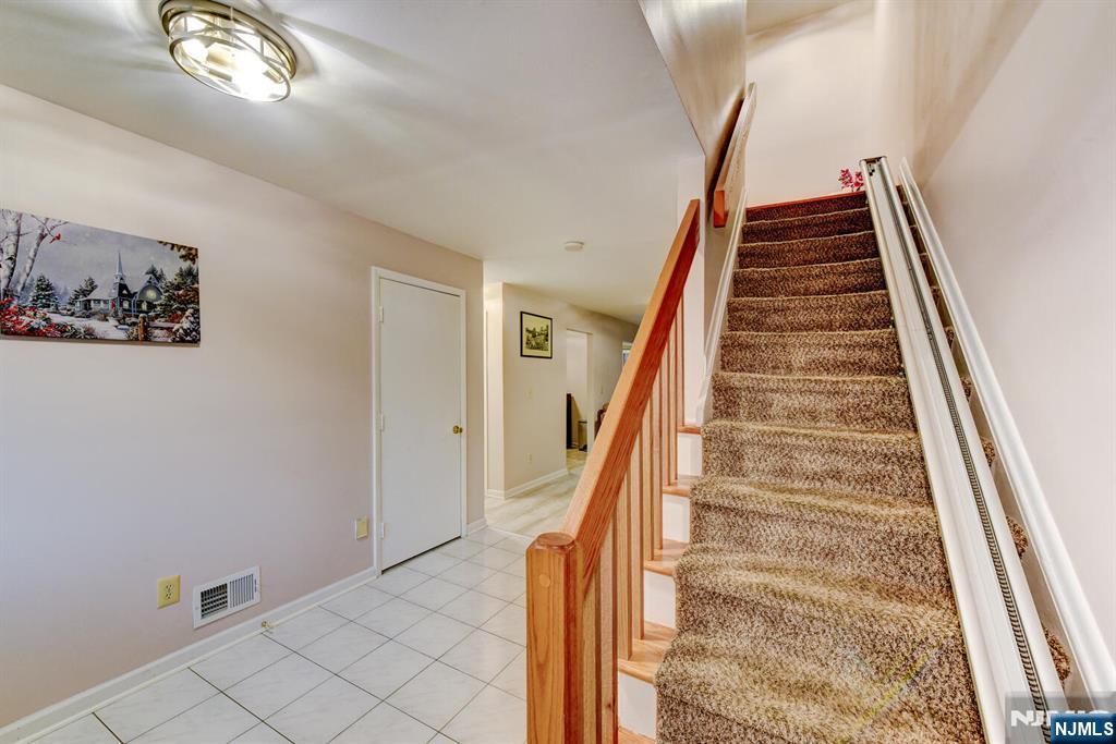 6 Hanson Place, Unit 6 Wayne, NJ 07470 - Photo 27 of 49