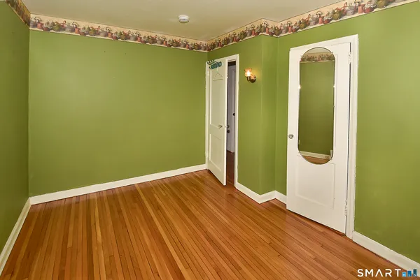 $249,900 | 20 Salem Road, East Hartford, CT 06118