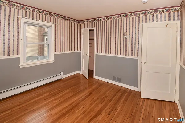 $249,900 | 20 Salem Road, East Hartford, CT 06118