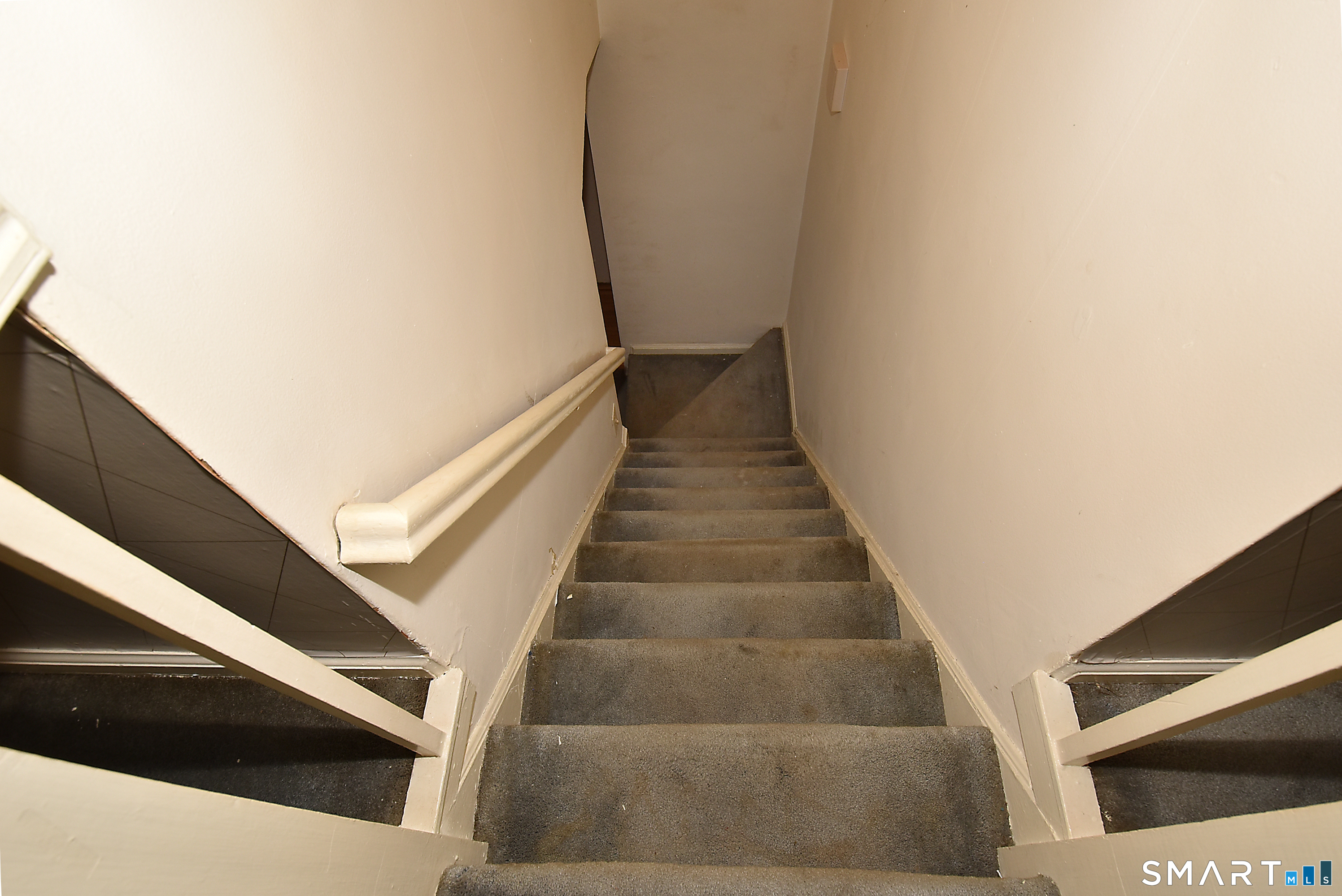 20 Salem Road East Hartford, CT 06118 - Photo 15 of 22