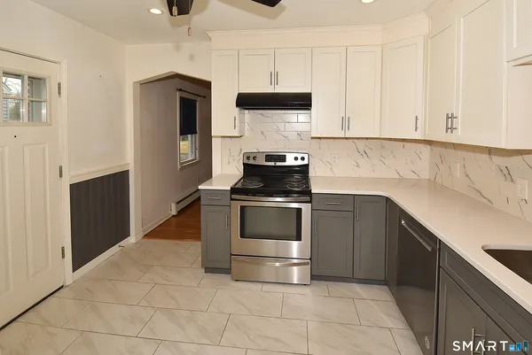 $249,900 | 20 Salem Road, East Hartford, CT 06118