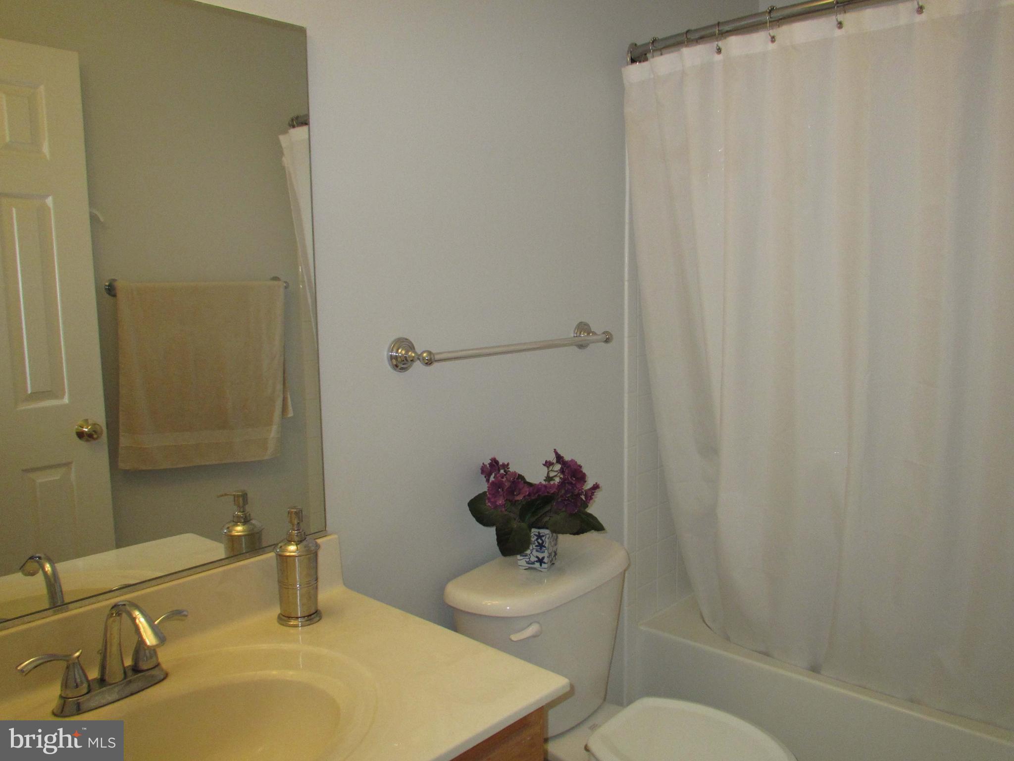 9252 McCarty Road Lorton, VA 22079 - Photo 9 of 16 Master Bath