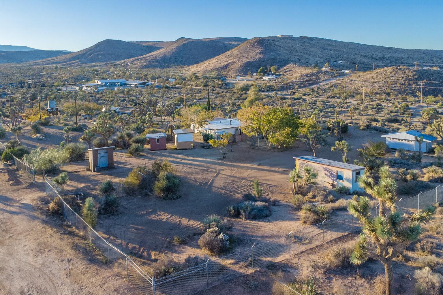 56606 Skyline Ranch Road Yucca Valley, CA 92284 - Photo 9 of 19
