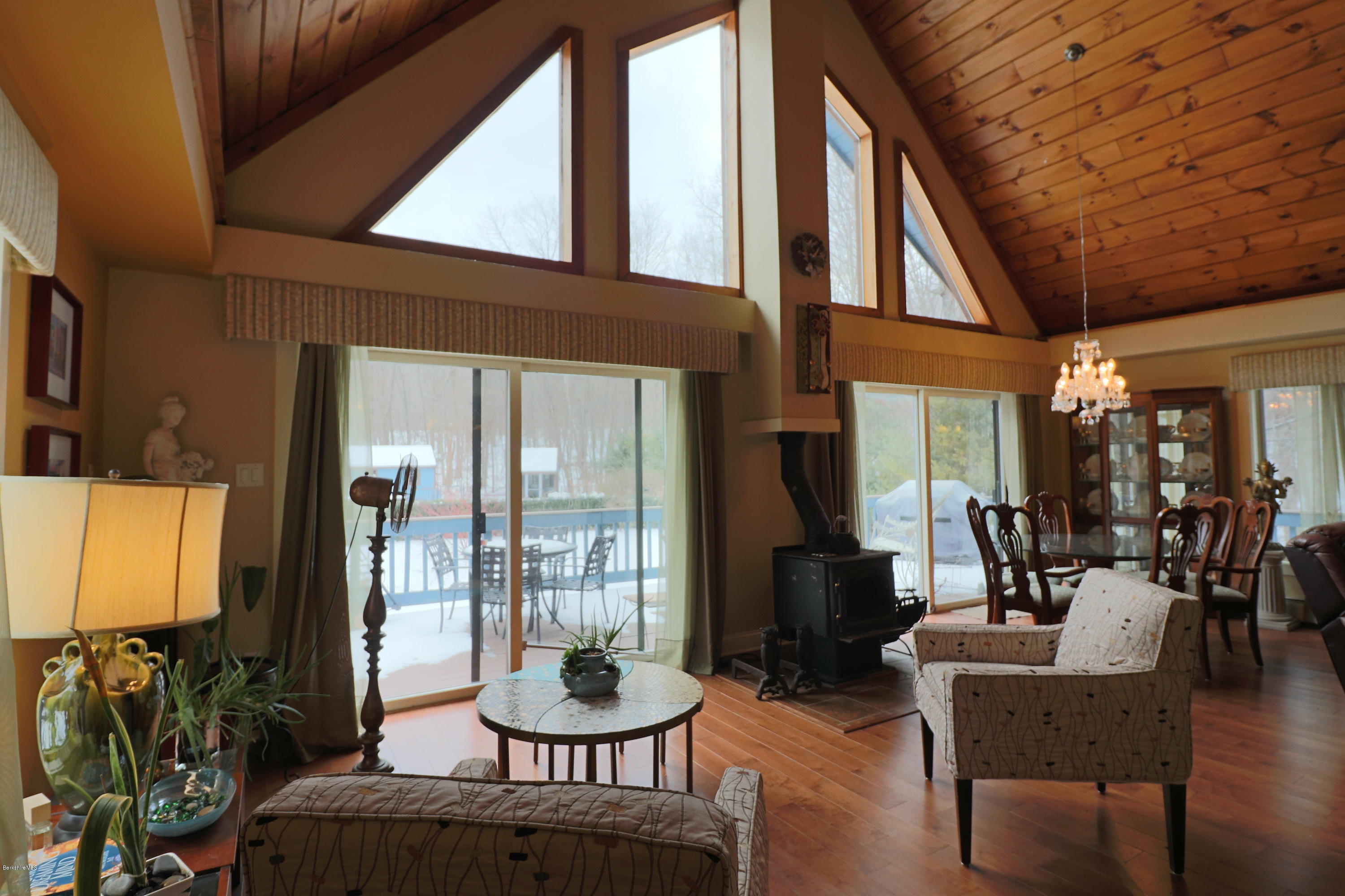 21 Smith Road West Stockbridge, MA 01266 - Photo 9 of 28 Natural light