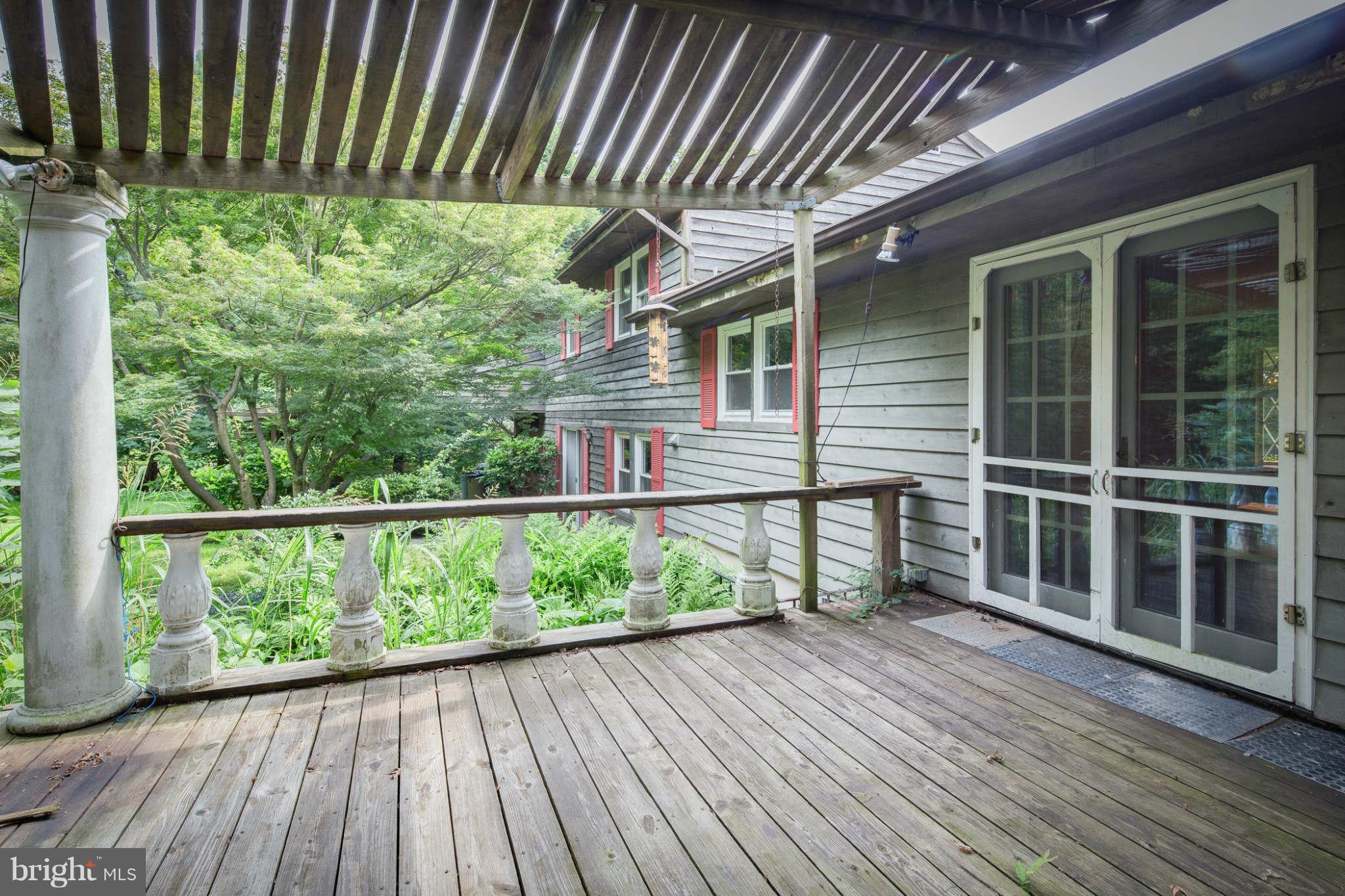 9206 Spring Valley Road Ellicott City, MD 21043 - Photo 11 of 29 Exterior (General)