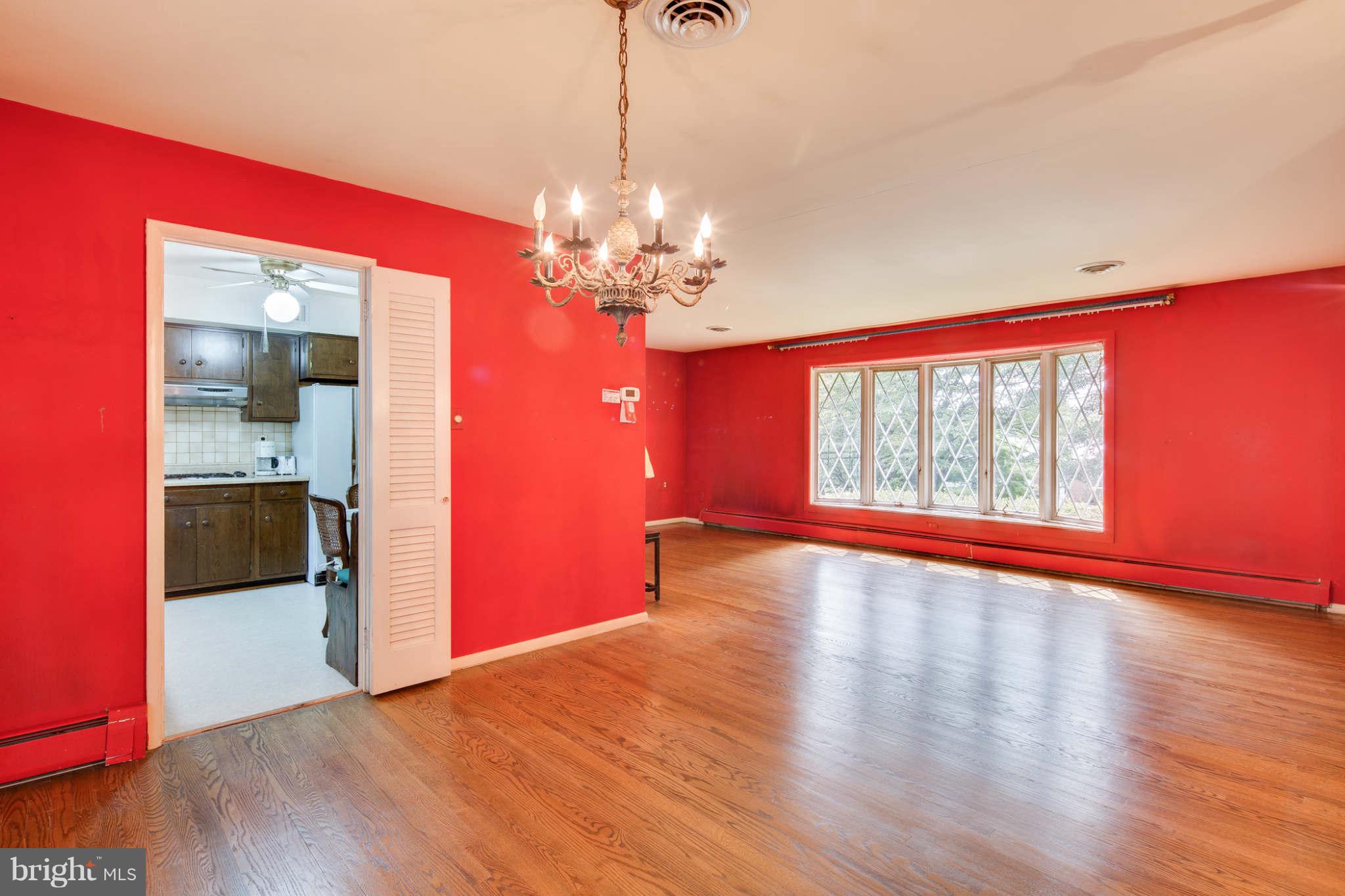 9206 Spring Valley Road Ellicott City, MD 21043 - Photo 16 of 29 Dining Room