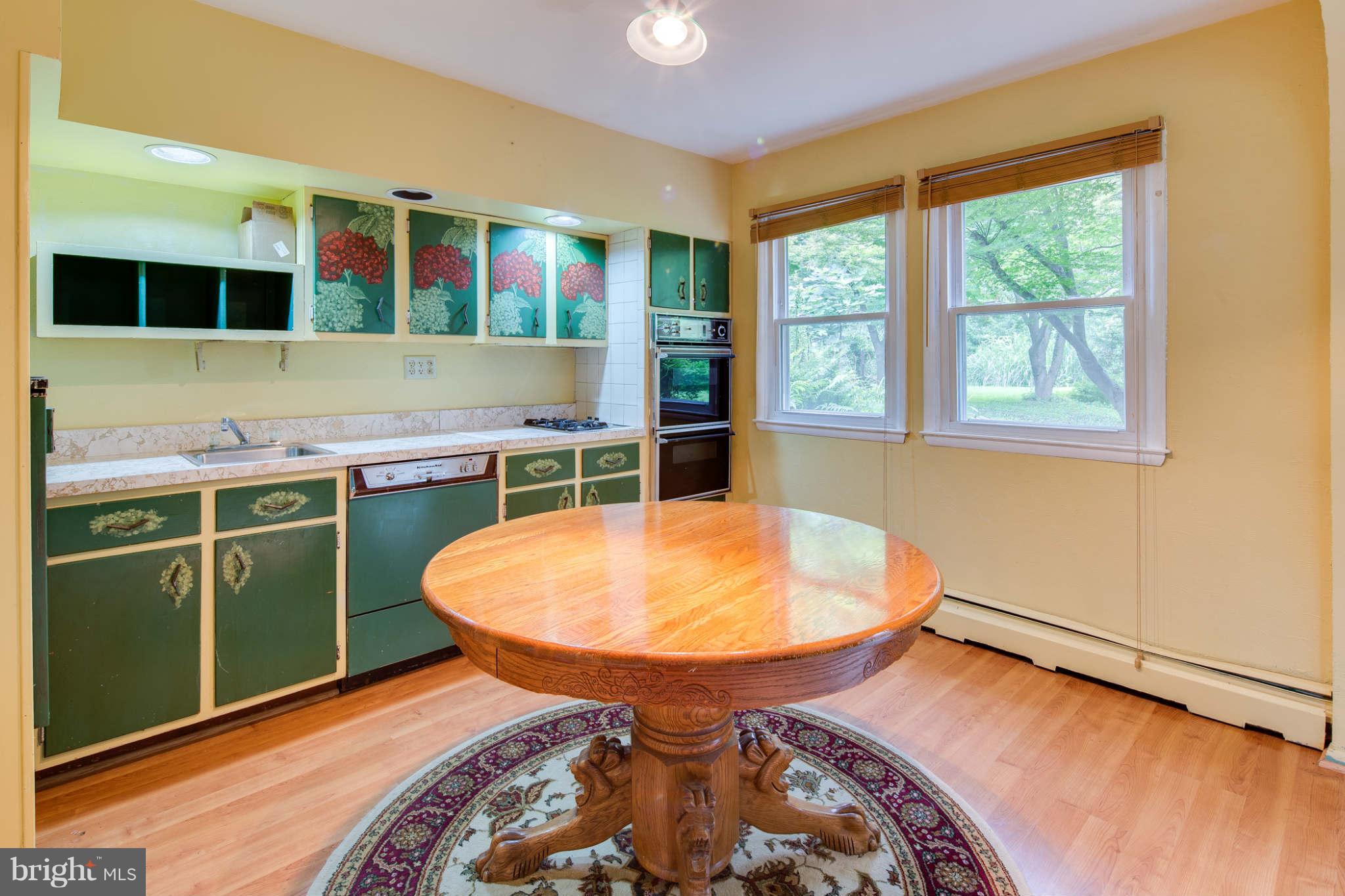 9206 Spring Valley Road Ellicott City, MD 21043 - Photo 21 of 29 Interior (General)
