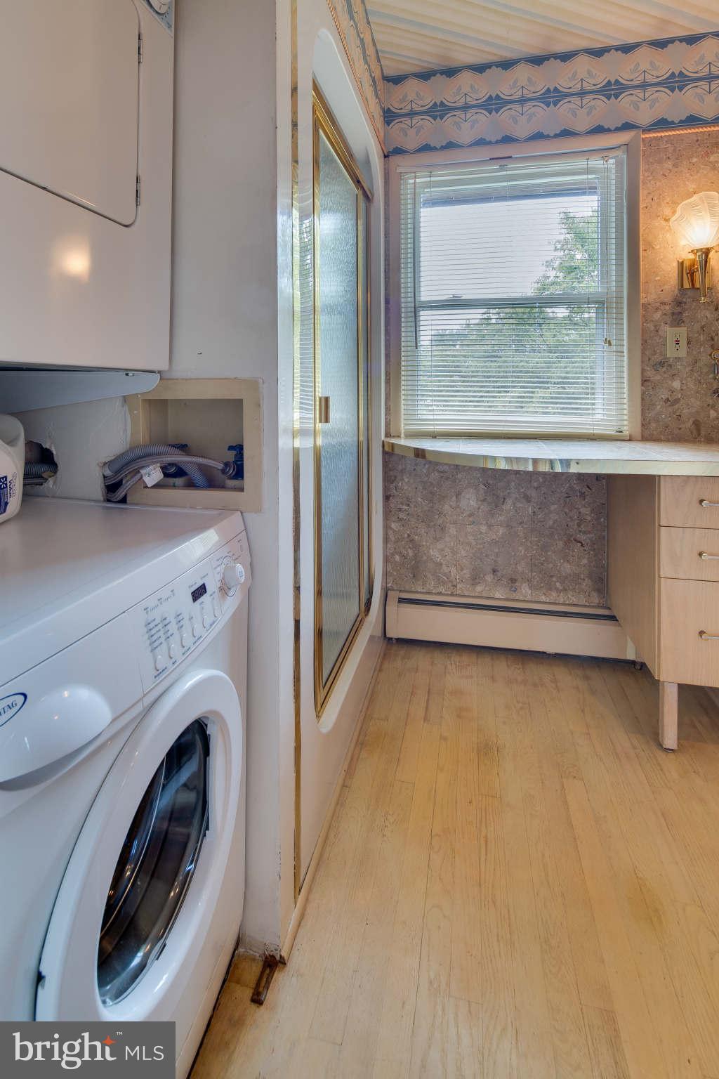 9206 Spring Valley Road Ellicott City, MD 21043 - Photo 28 of 29 Bath (Master)