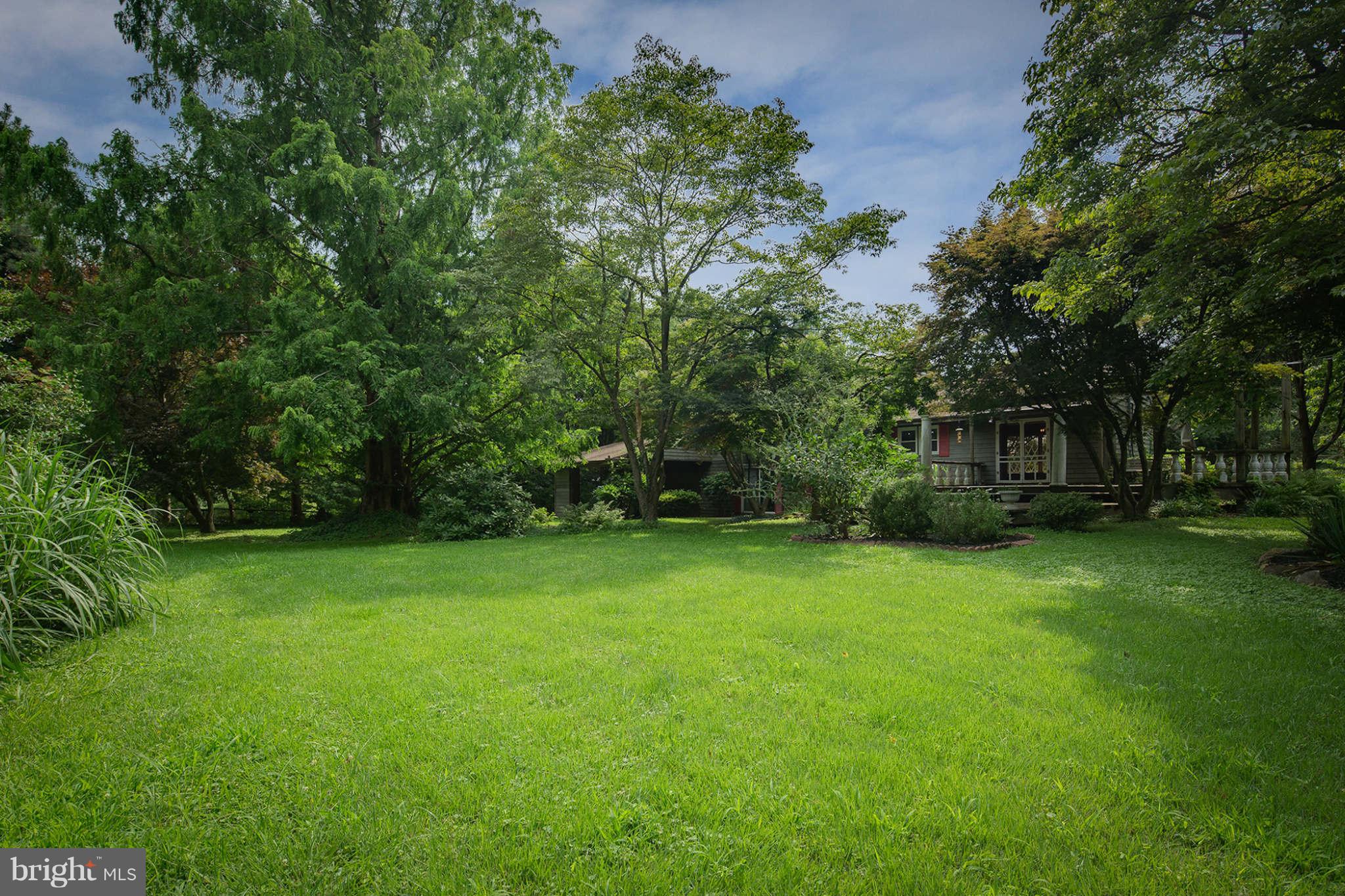 9206 Spring Valley Road Ellicott City, MD 21043 - Photo 4 of 29 Exterior (General)
