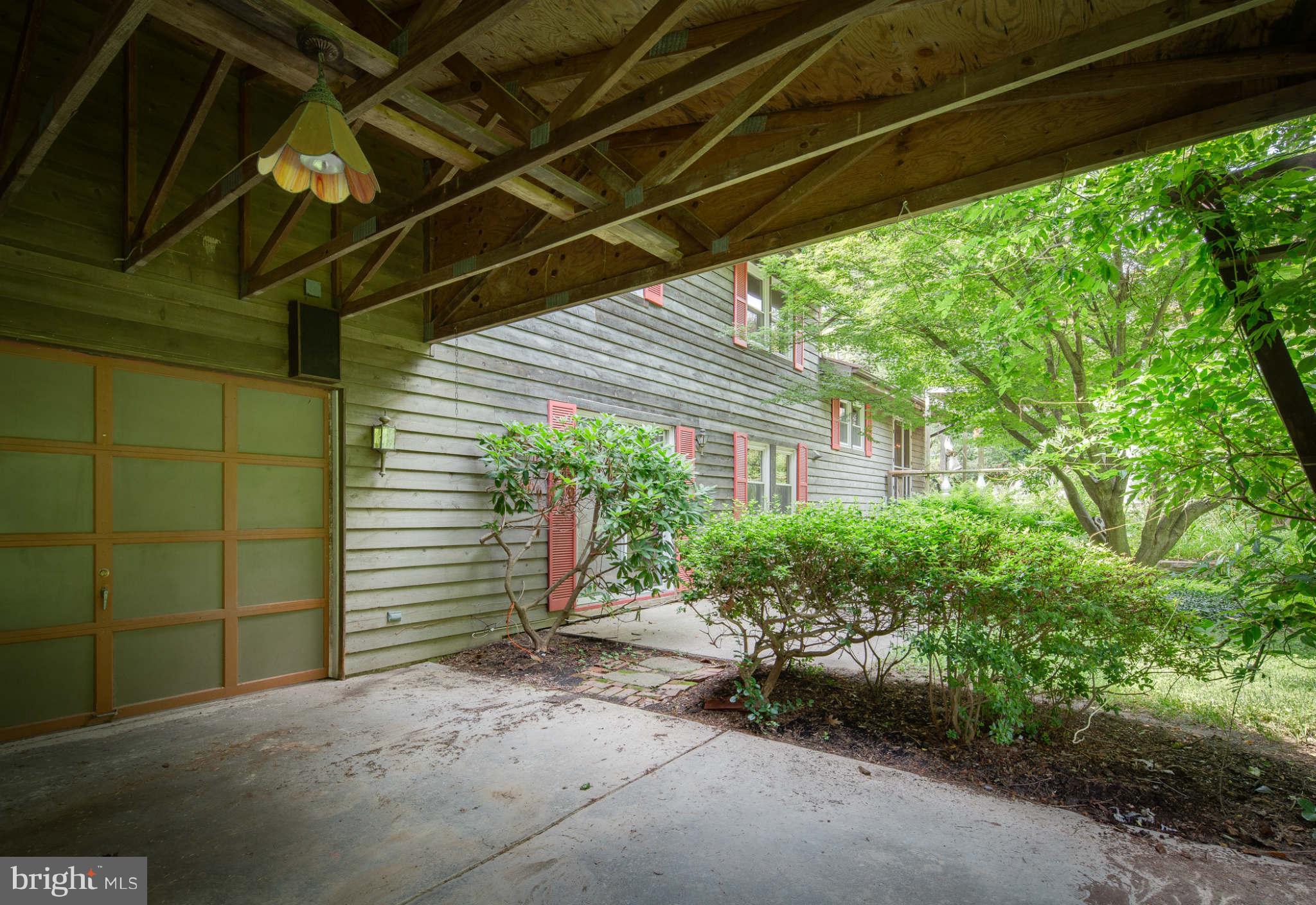 9206 Spring Valley Road Ellicott City, MD 21043 - Photo 9 of 29 Exterior (Rear)
