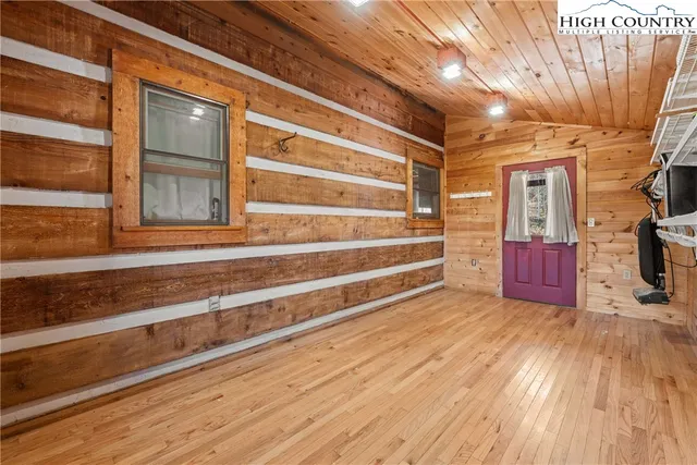 a view of a walk in closet