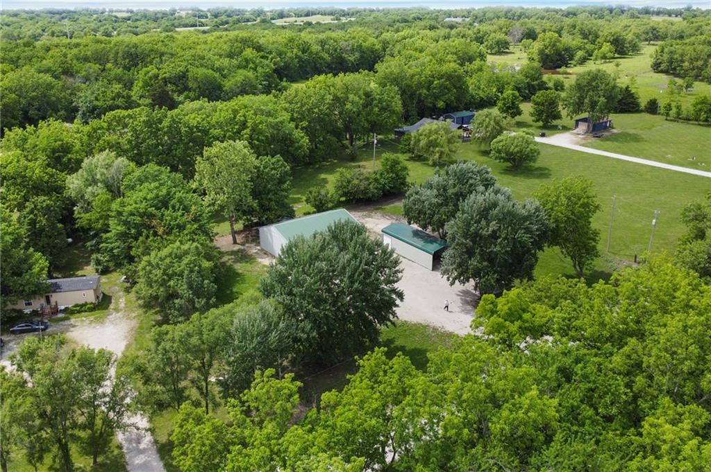 22898 Valley Road Lacygne, KS 66040 - Photo 12 of 13